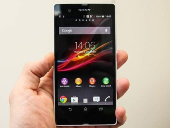 Xperia-Z-kitkat4.4-cm11